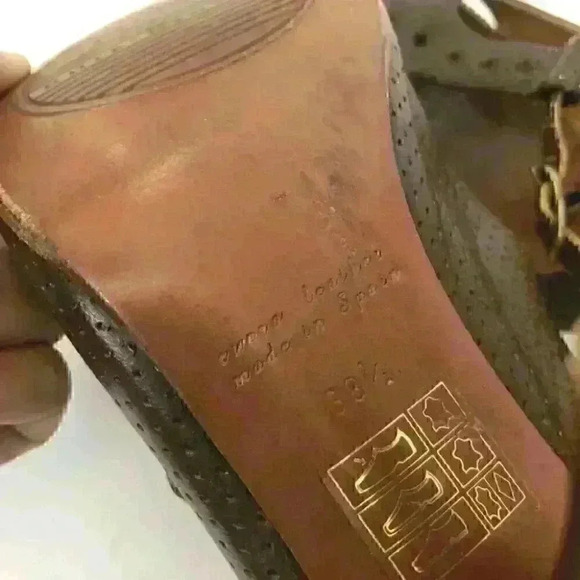 Chie Mihara T-strap Slingback Pump Heels Perforated Leather Brown - Picture 9 of 12